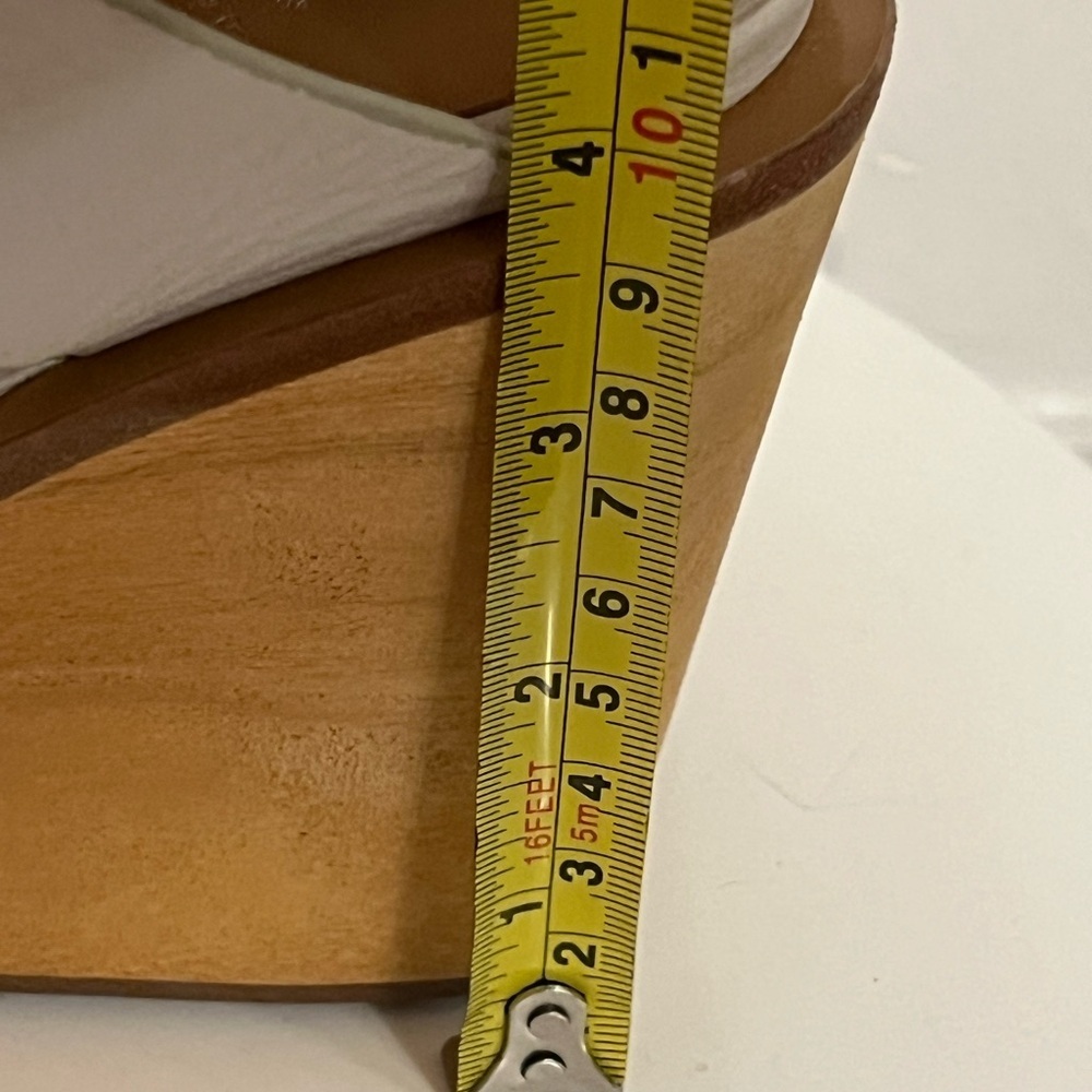 Rag & Bone Santiago Wedge Sandal in Antique White. SIZE 38. - Picture 8 of 9